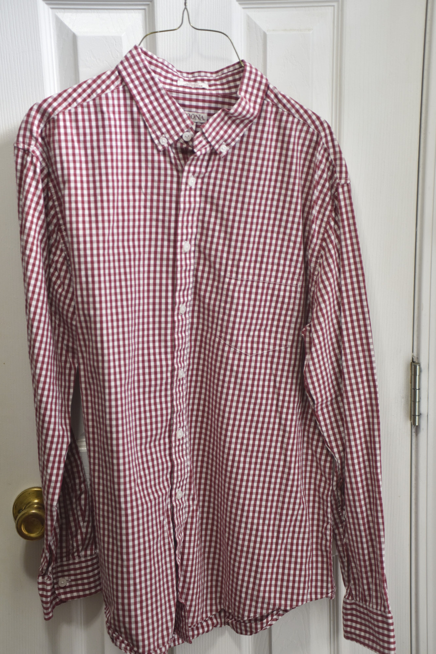 Merona Gingham Button Down Shirt Red White Classic Fit L LSC363